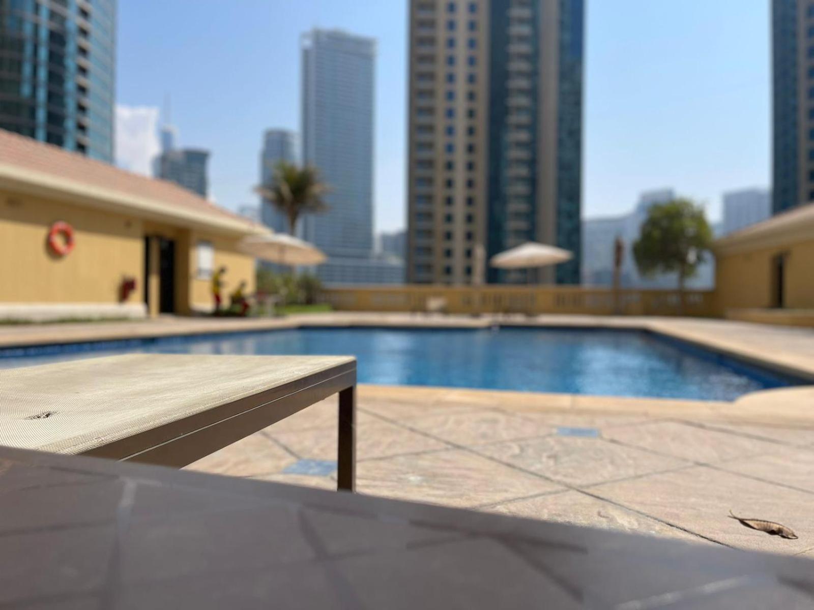 Sanciel Holiday Home Jbr Dubai Exteriör bild